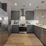 Holiday home Gaia - Odyssey - 4 Units - Heart Of Midtown *