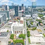 Rutledge After Dark - Walk To Broadway & The Gulch
