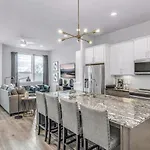 2 Townhomes - Sleeps 24-rooftop Patios Nashville
