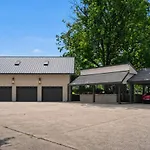Holiday home Copperline Ranch 60 Acre Estate Former Kenny Rogers Nashville