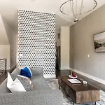 Holiday home West End Oasis'- 2 Side By Side Homes - Patios Nashville