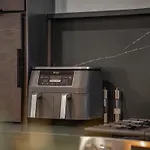 Apartment New Modern Escape With Rooftop Hot Tub *