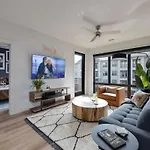 Symphony - Odyssey - Mins To Broadway - Pool & Gym *