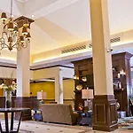 Hotel Hilton Garden Airport