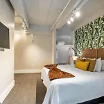Honky Tonk 6 Bedroom By Maddox * Nashville