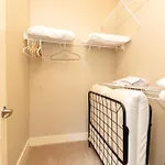 The Johnny Cash - Music Row District - Free Garage Parking - King Bed Apartment