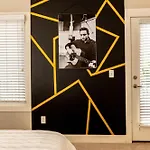 The Johnny Cash - Music Row District - Free Garage Parking - King Bed