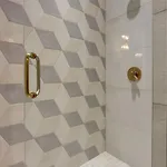Modern Luxury Hot Tub Mini Golf Elevator Views Holiday home