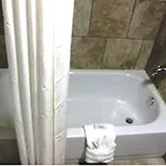 Quarters & Hotel 3*