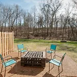 Wooded Nashville Duplex Townhouse