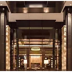 Omni Hotel 4*