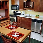 By Marriott Airport Hotel 3*