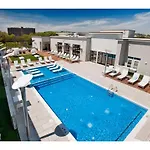 Centennial Park Exclusives By Yourent