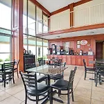 Super 8 Downtown Airport