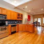 Hideaway Loft In Downtown Nashville Condo