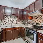 Long Blvd Condo Unit E3