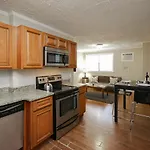 2Br Condo In E Nashville\'S 5 Points Condo