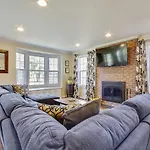 Tree-Lined Nashville Charm Home
