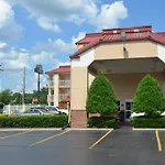 Days Inn By Wyndham Airport Nashville East