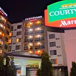 Courtyard By Marriott Vanderbilt West End Hotel 3*