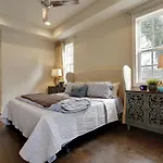 Sharpe Duplex