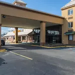 Hotel 6-nashville, Tn 2*