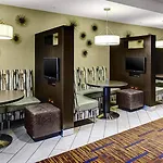 Courtyard By Marriott Vanderbilt West End 3*