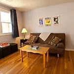 Music City Hostel