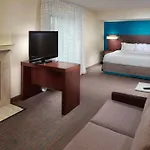 Hotel By Marriott Airport Nashville