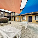 Landmark Mcmillin Court 11