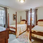 Retreat In East Nashville