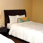 Hotel Hilton Garden Airport 3*