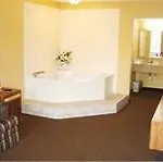 Motel Vista And Airport East 2*