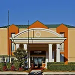 Express & Nashville-i-40 & I-24 Hotel 3*