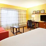 Courtyard By Marriott Vanderbilt West End 3*