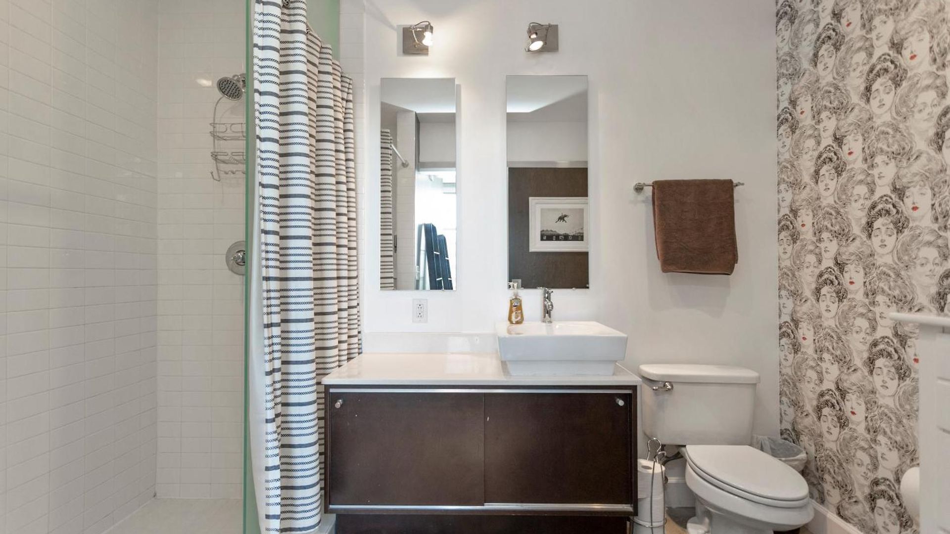 Soak Up The Opulent Feel Of A Lavish Monochrome Abode Holiday home *