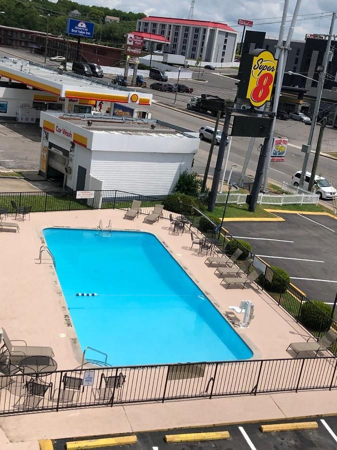 Super 8 By Wyndham Downtown Hotel