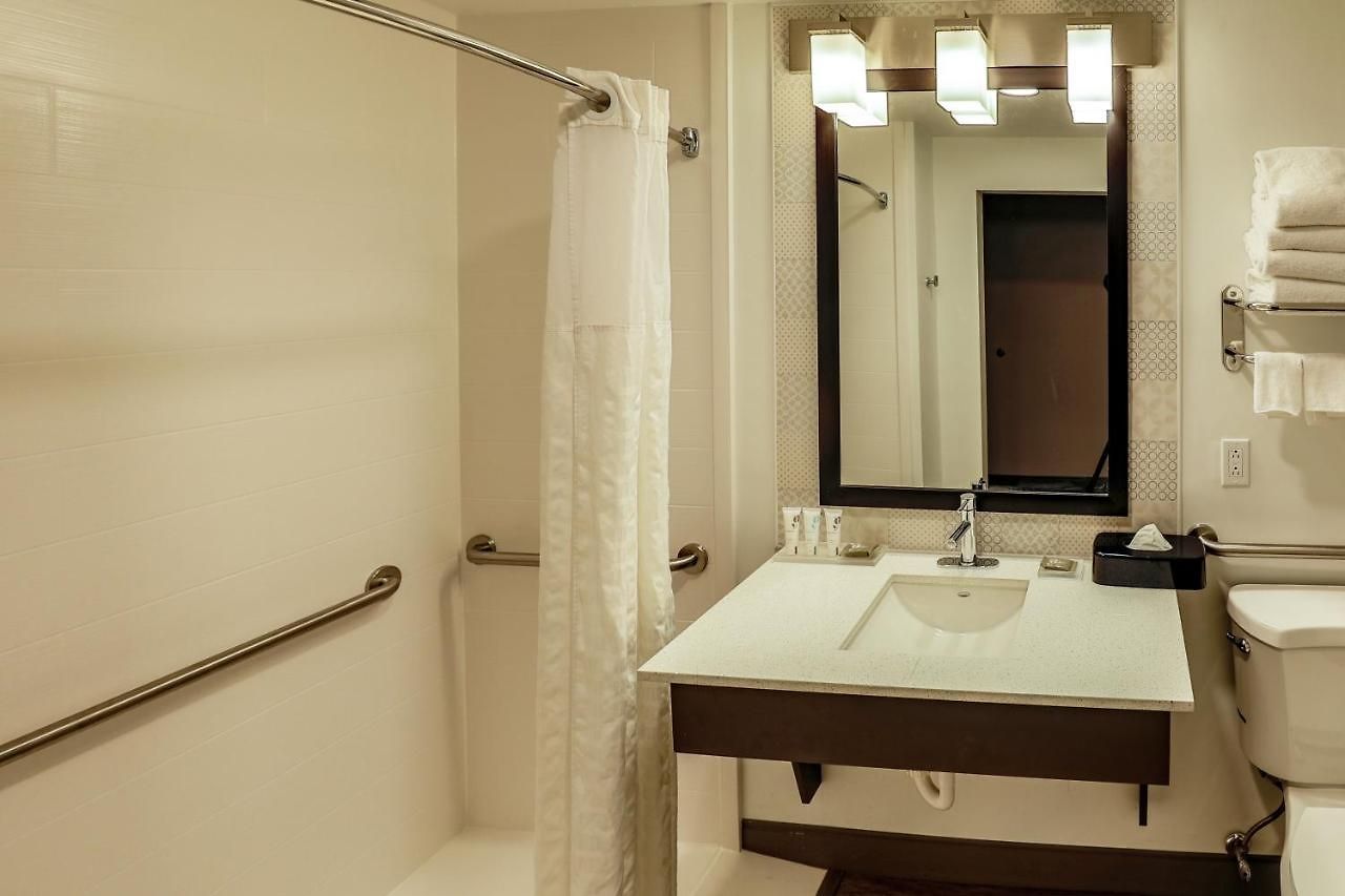 Country & By Radisson Airport Tn Nashville