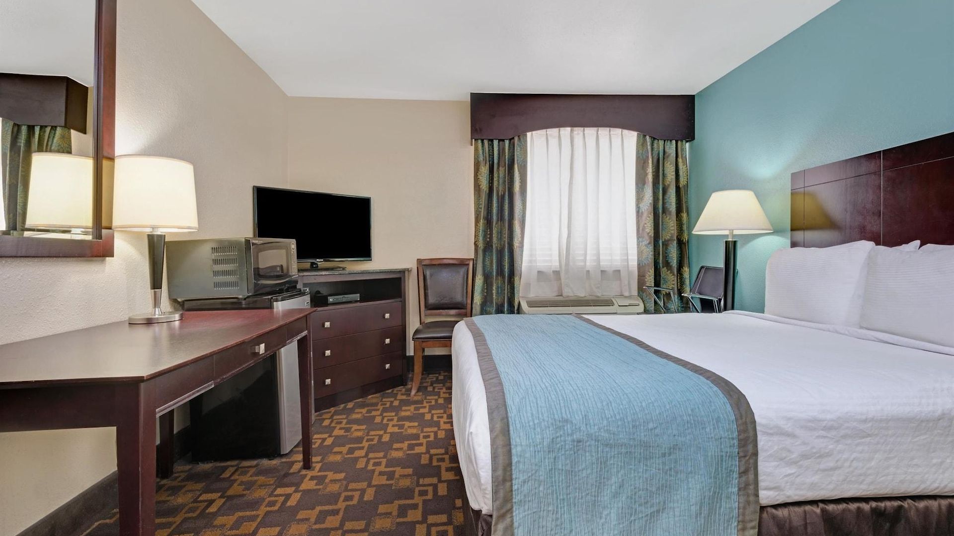 Luxe 2* Nashville