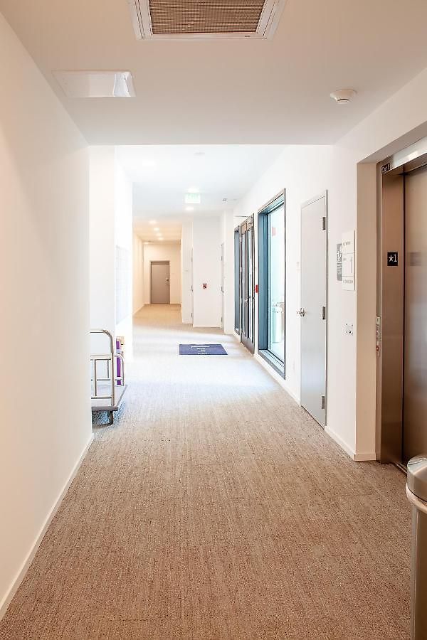 Urban Lux Modern 2 Bdr/2 Ba Condo * Nashville