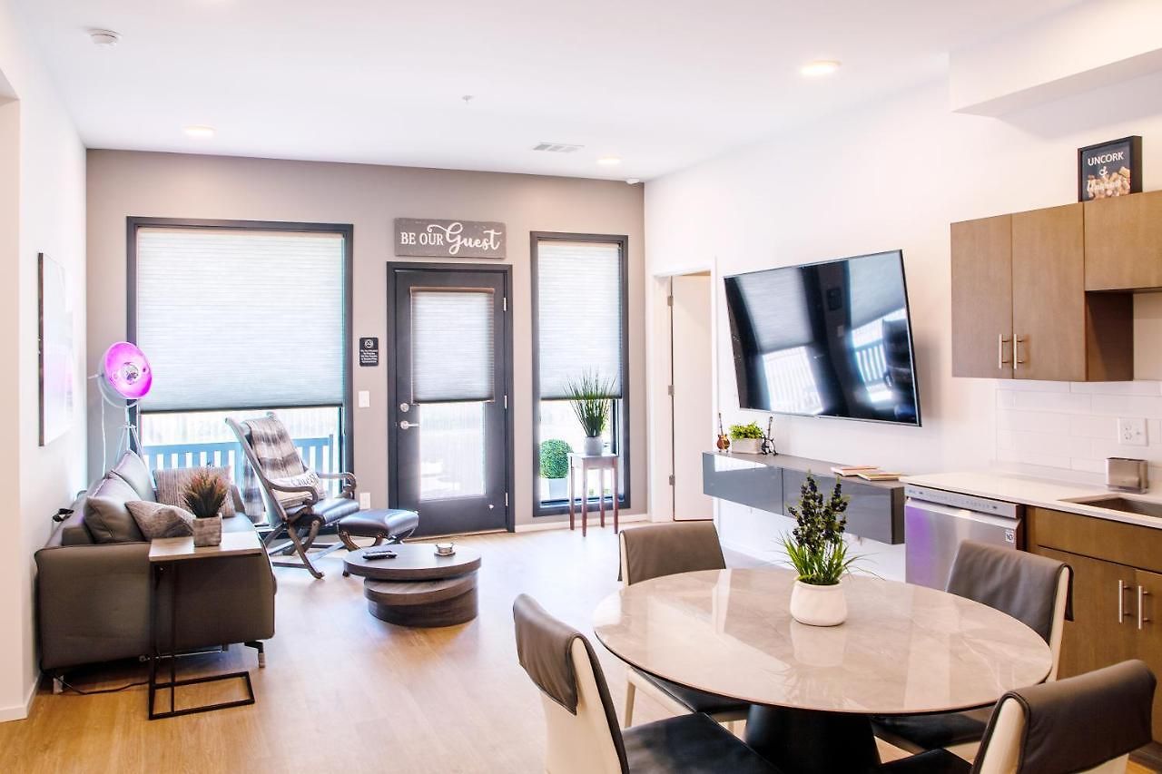 Aparthotel Urban Lux Modern 2 Bdr/2 Ba Condo *