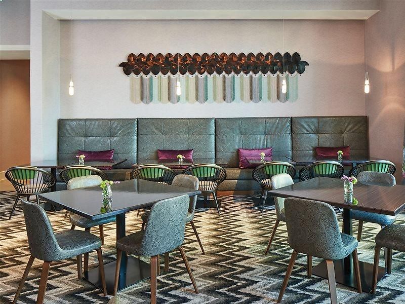 Springhill By Marriott Downtown/convention Center Hotel 3*