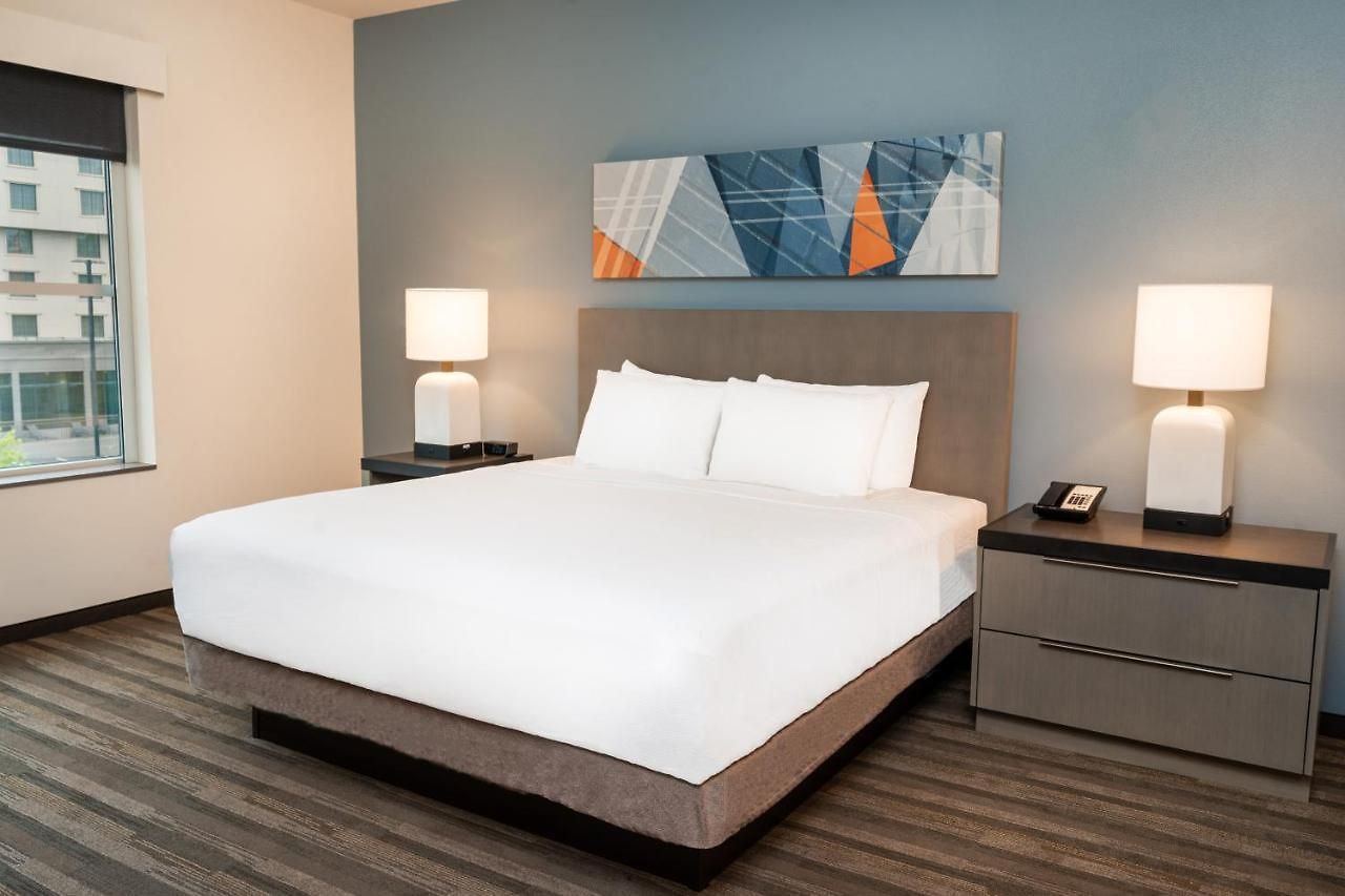 Hyatt House Airport Hotel