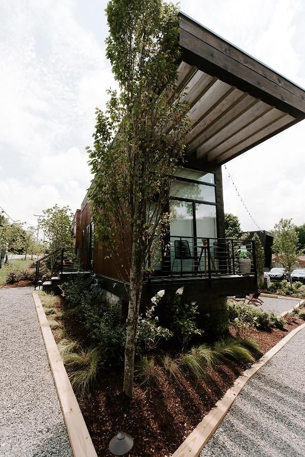 Ironwood Grove, Tiny House 4*