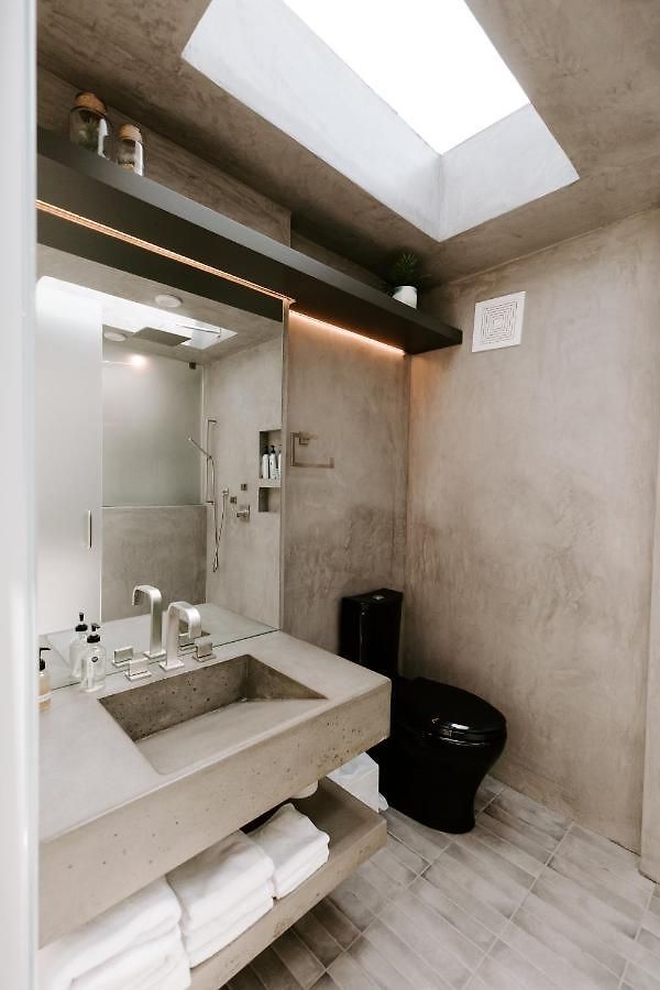 Ironwood Grove, Tiny House 4*