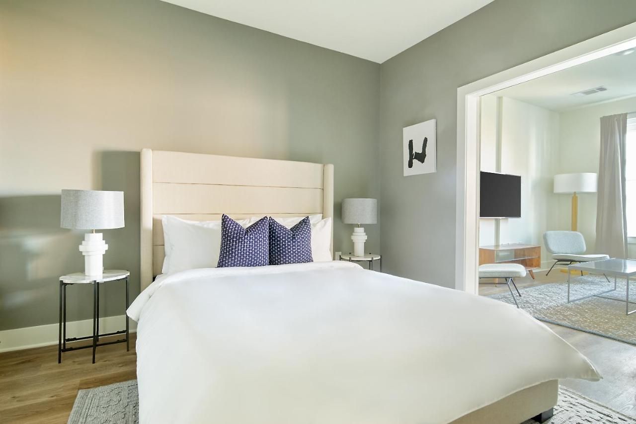 Lc Sobro Aparthotel 4*