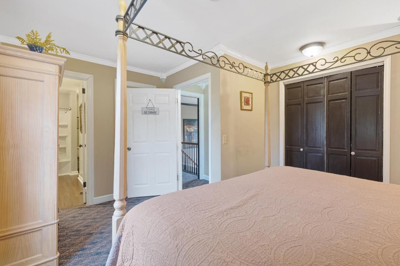 Brenda Lee History 4br Retreat Pool Hot Tub Nashville