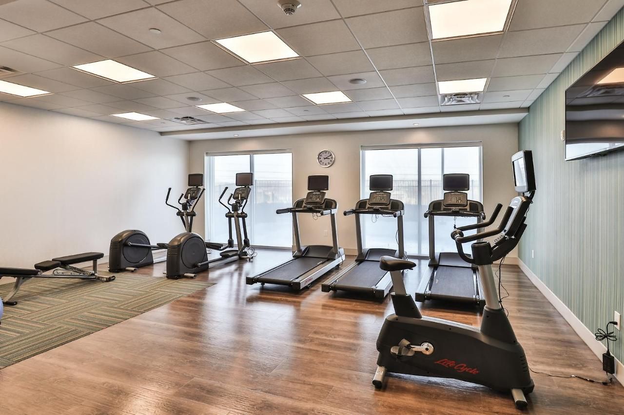 Hotel Express & - Metrocenter Downtown By Ihg
