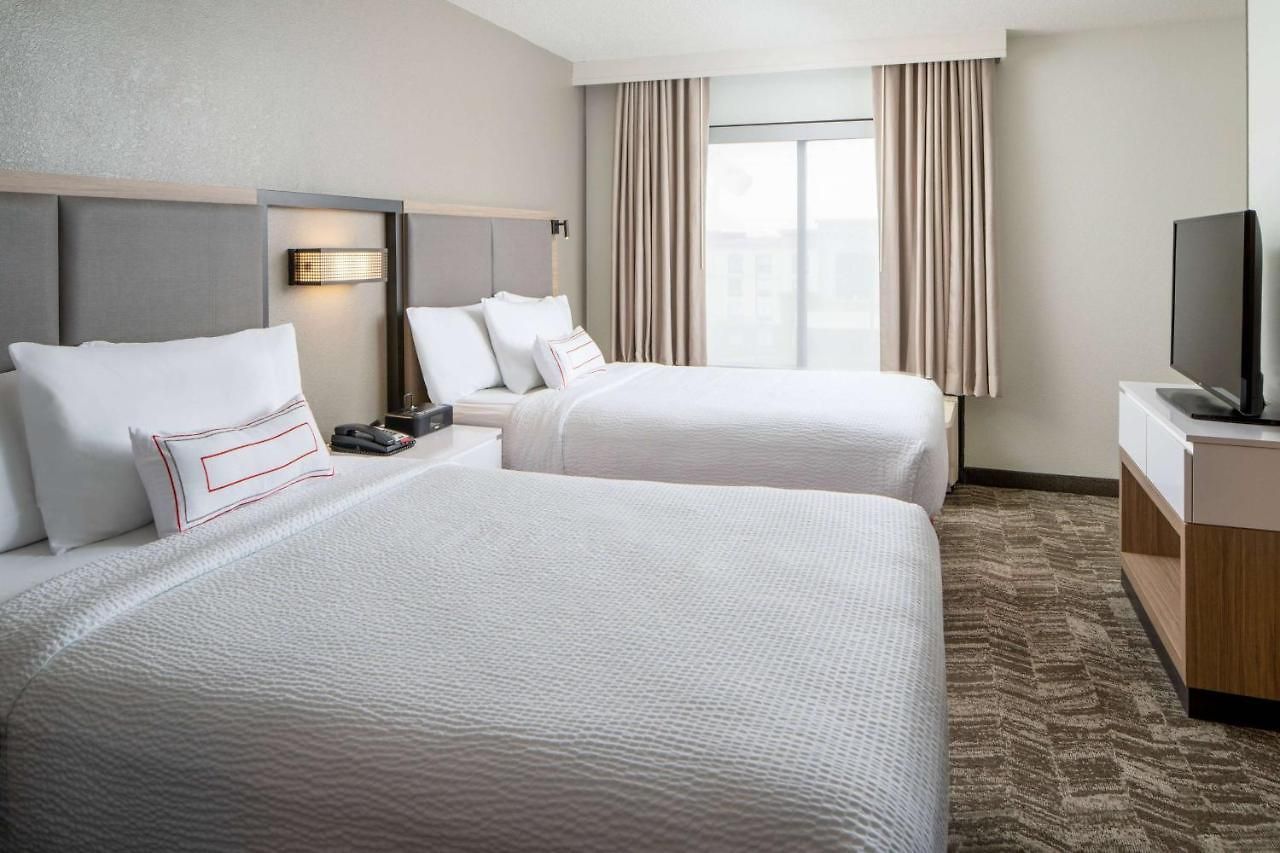 Sonesta Select Airport 3*