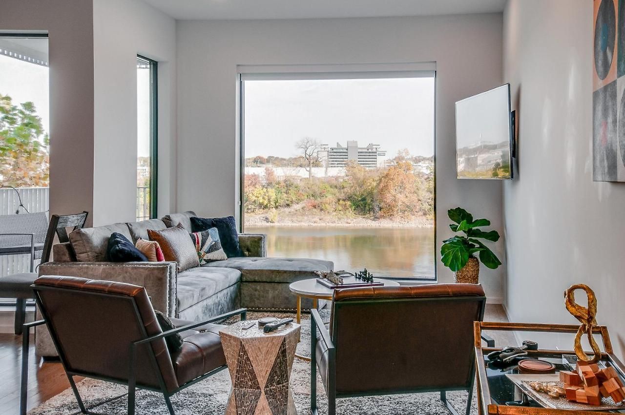Eve Apartment